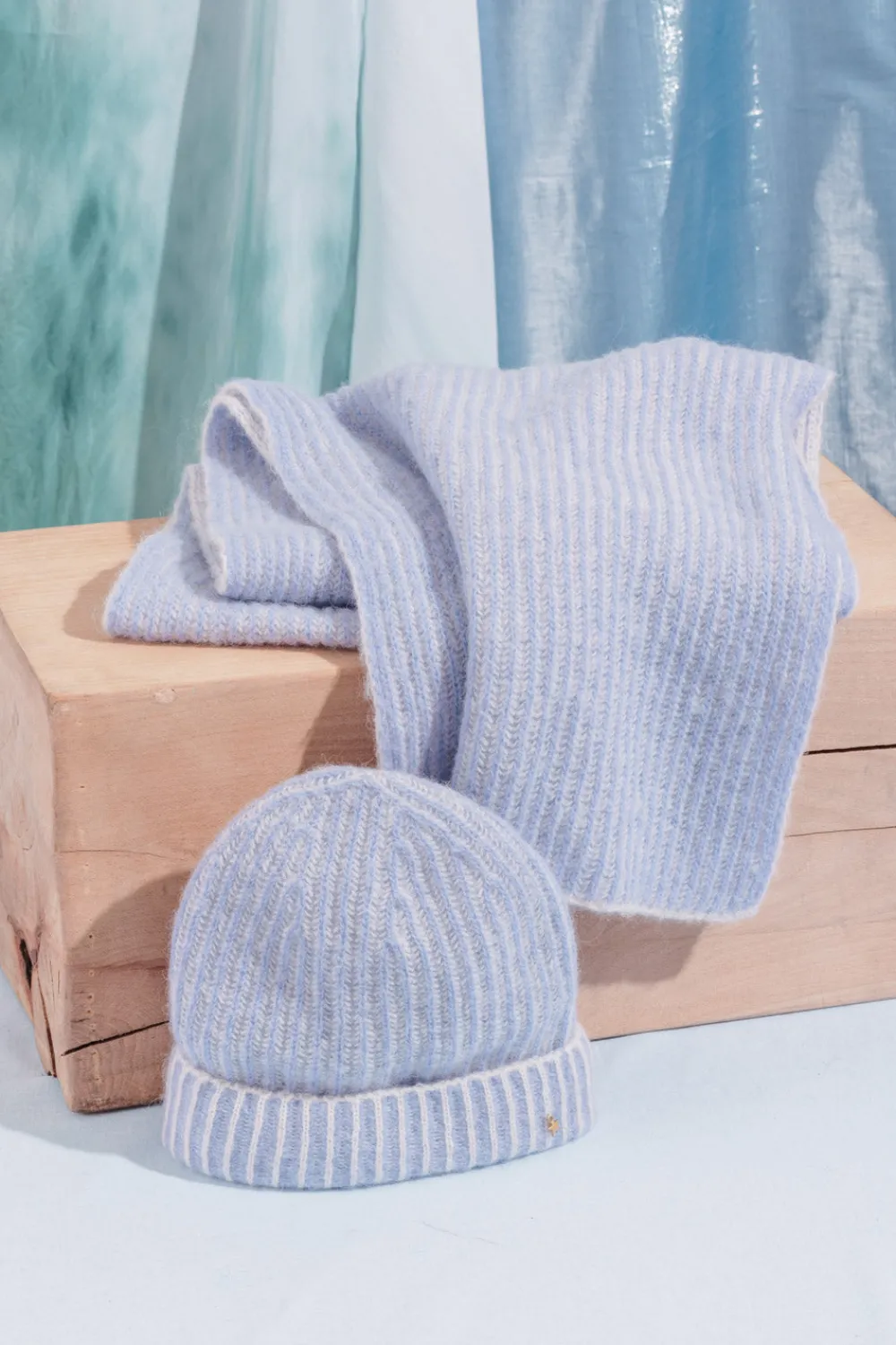 Des Petits Hauts echarpe chopi ecru/glacon Fashion