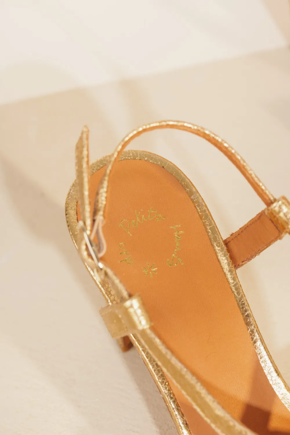 Des Petits Hauts Sandales Nacha DORE Best